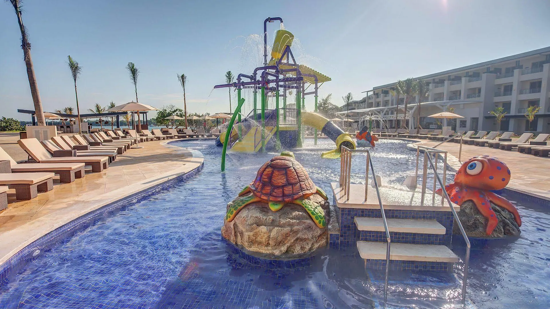 Royalton Negril, An Autograph Collection All-Inclusive Resort 5*, Νεγκρίλ